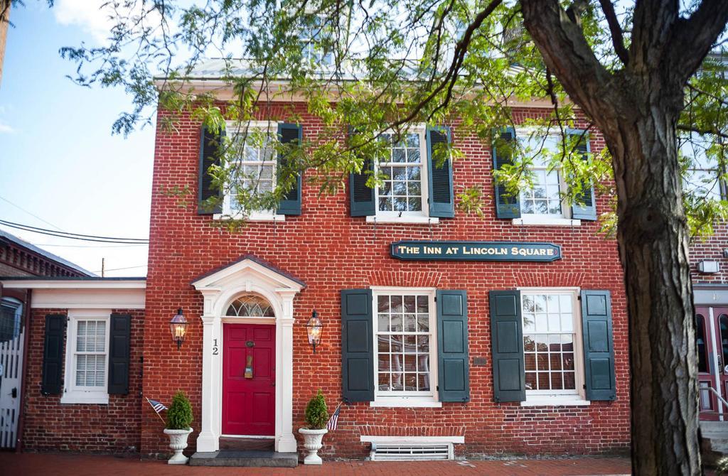 The Inn At Lincoln Square Gettysburg Exterior photo